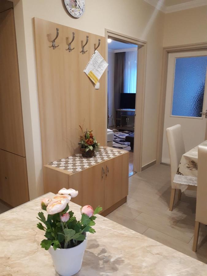 Katalin Apartman Hajduszoboszlo Ngoại thất bức ảnh