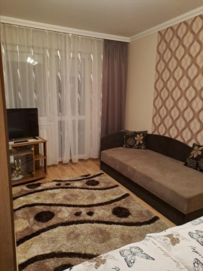 Katalin Apartman Hajduszoboszlo Ngoại thất bức ảnh